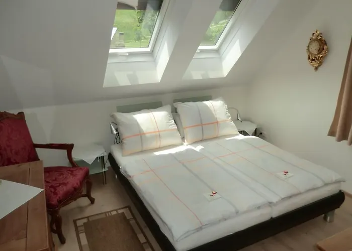 Exklusive / / Luxury * 施泰因茨